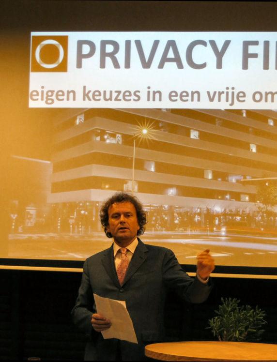 drs. L.T.C. Filippini, voorzitter Privacy First